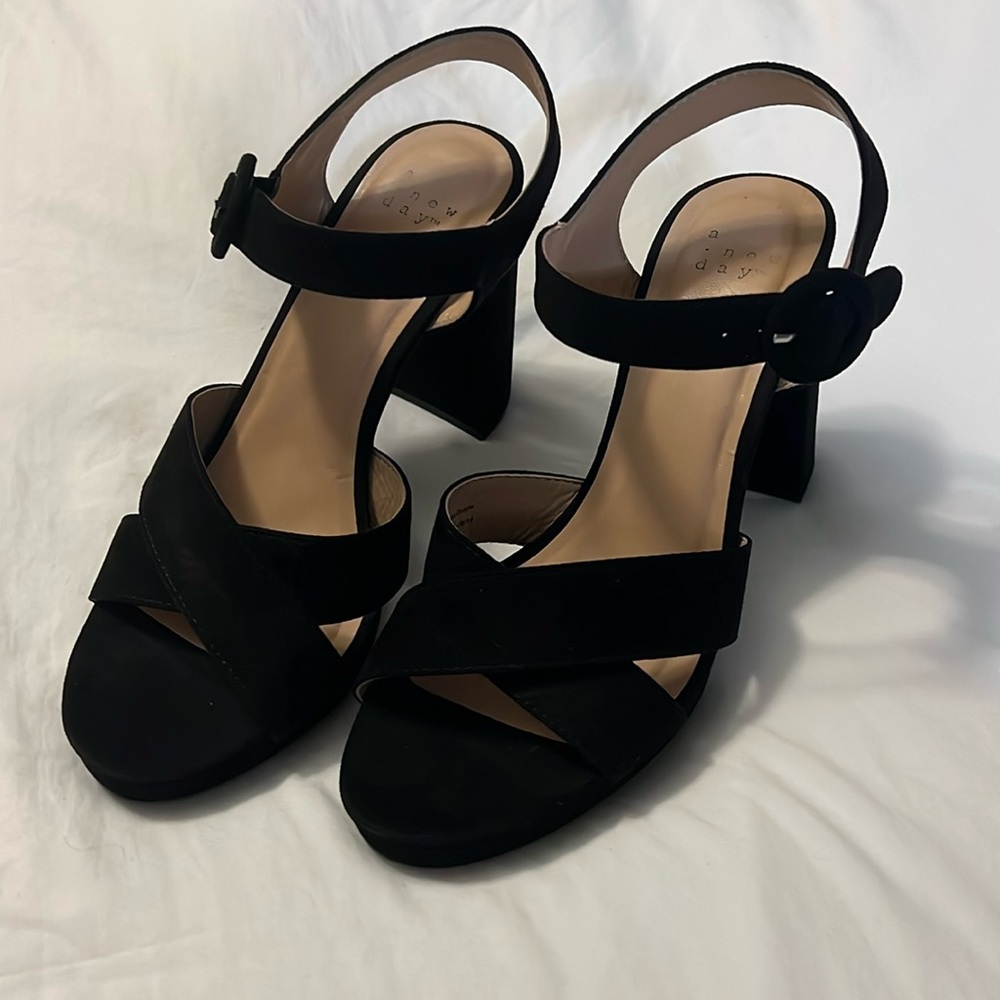 A New Day size 9 strappy black platform heels with ankle buckle